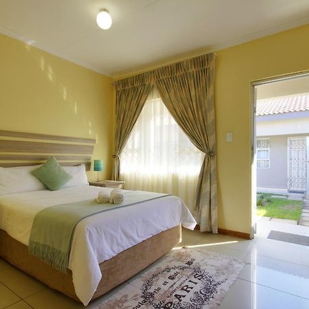 Minilitha Lodge Richards Bay Exterior photo
