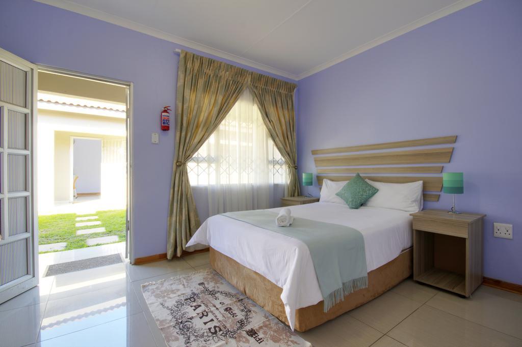 Minilitha Lodge Richards Bay Exterior photo
